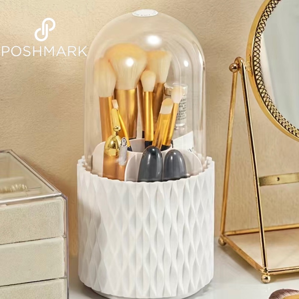 🩷🩷HOST PICK.🩷🩷 TWO 360° Rotating Makeup Organizer